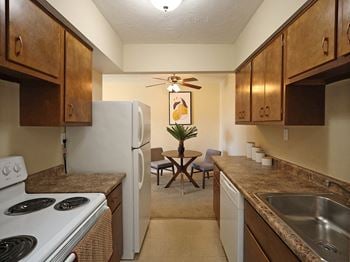 Model suite kitchen